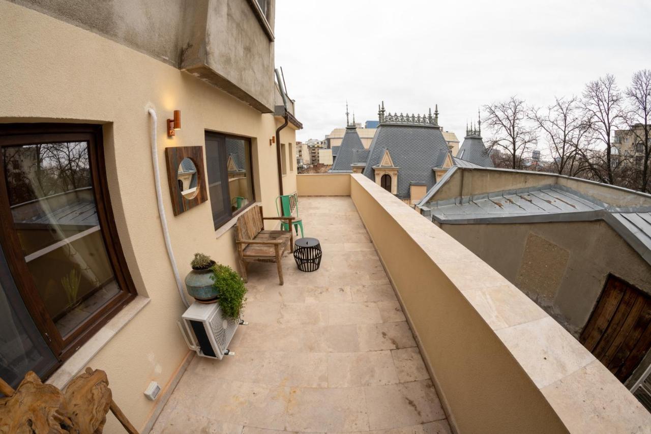 Theatre Rooftop Apartment With Patio Bucureşti Exterior foto